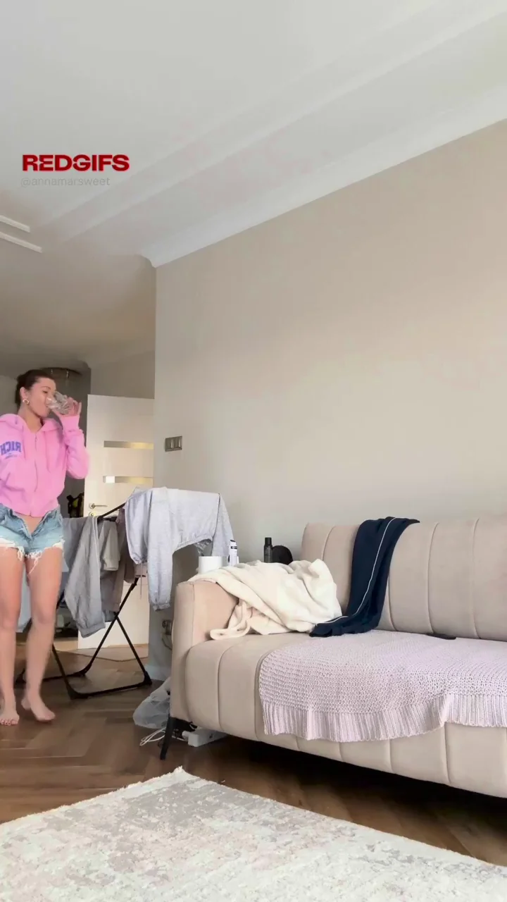 Usually Naked at Home 😈🍑 Legal Teen Tease