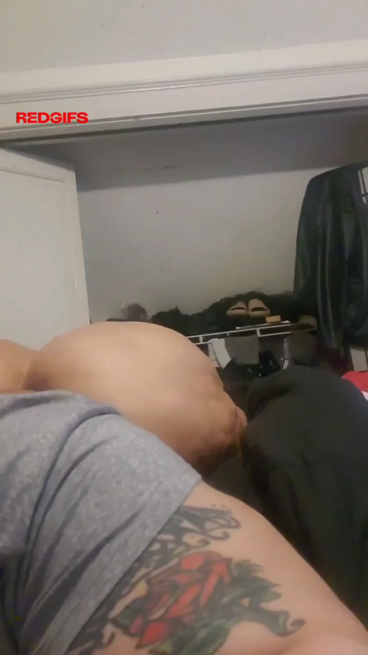 sometimes i’m surprised to see how fat my ass is 😊🤤