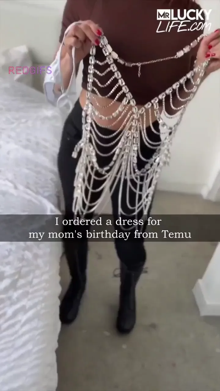 I bought a dress for my mom's birthday from Temu.