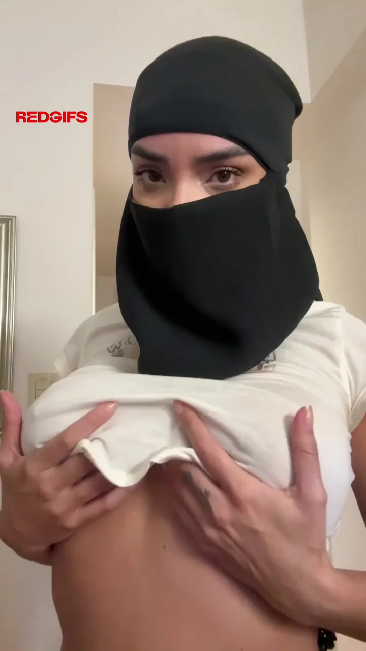 would it make you lose your rhythm if I squirt out of nowhere?