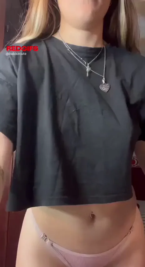 Teen OnlyFans Slut's Nipple Tease Comeback