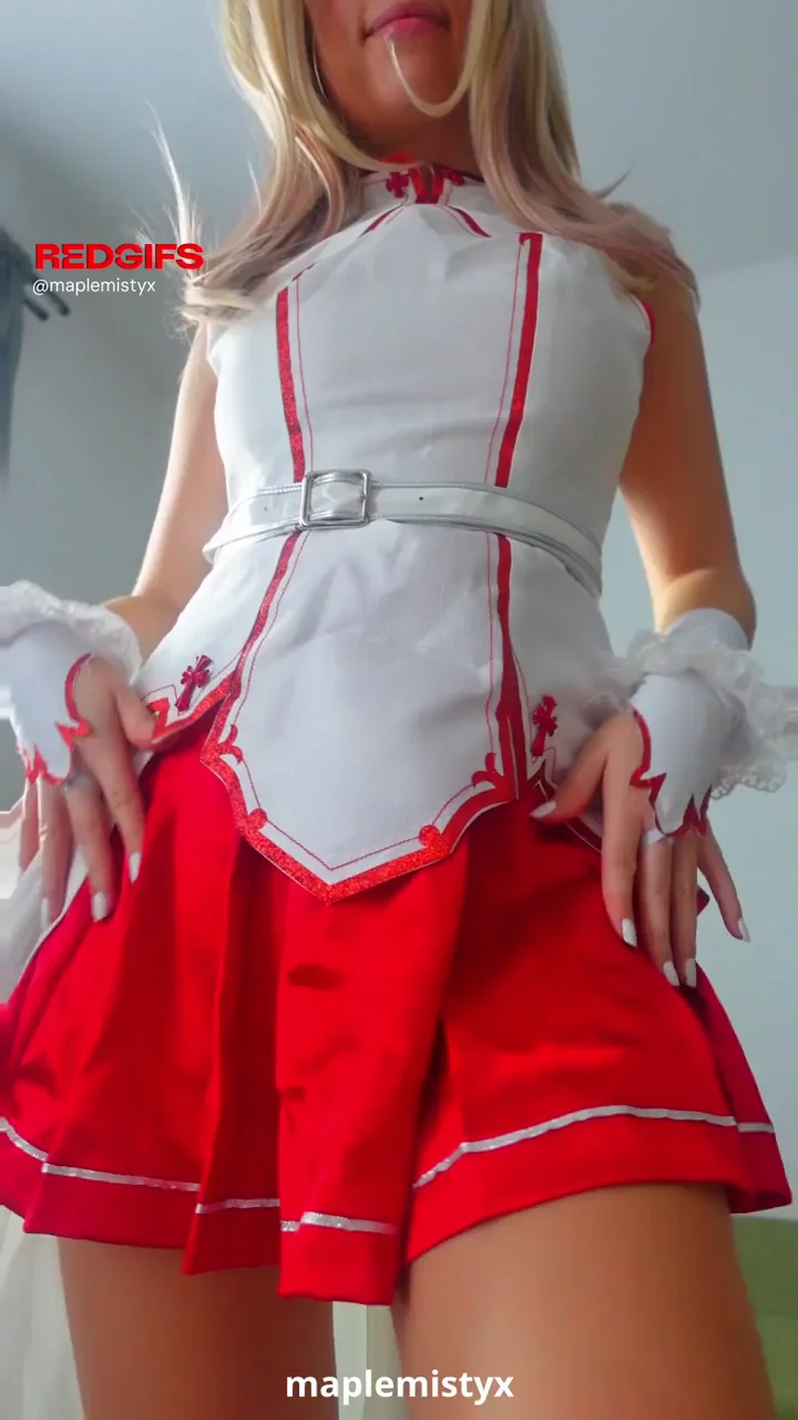Maplemistyx Teases as Asuna with Juicy Upskirt Pussy Flash