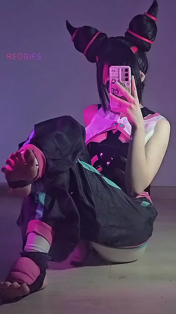 Juri Han by mollb_cosplay