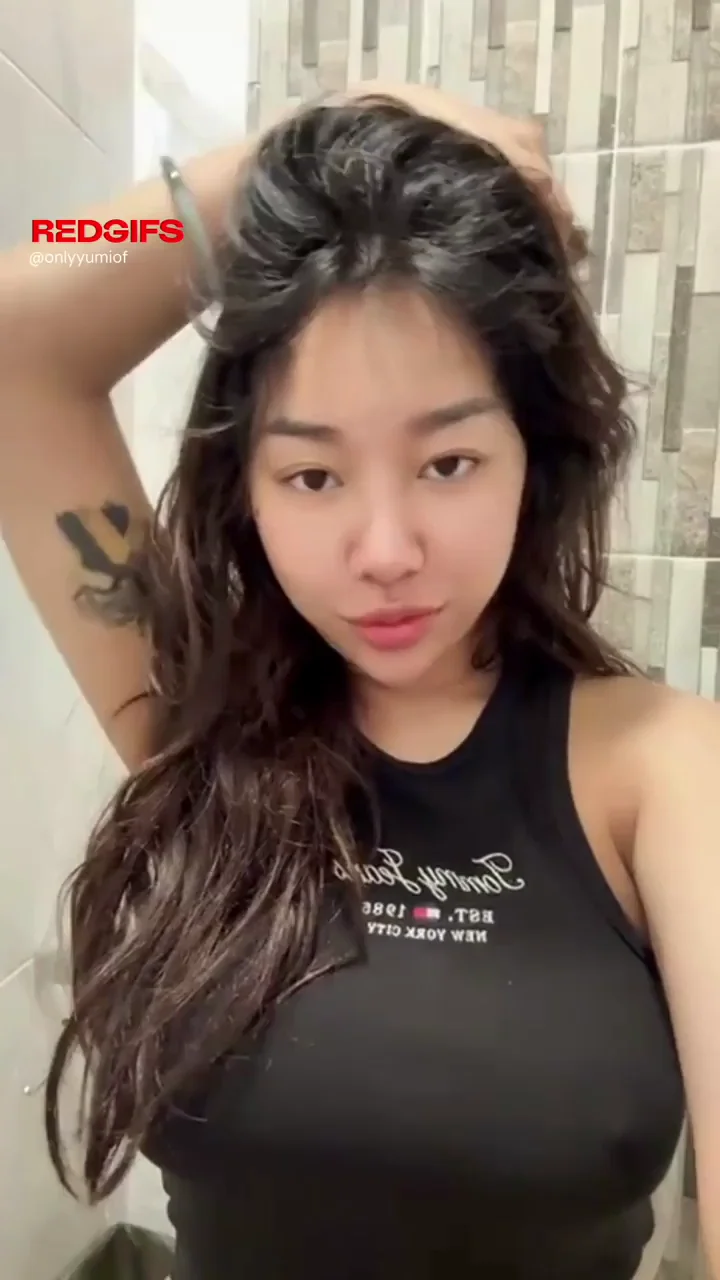I feel good having my boobies out