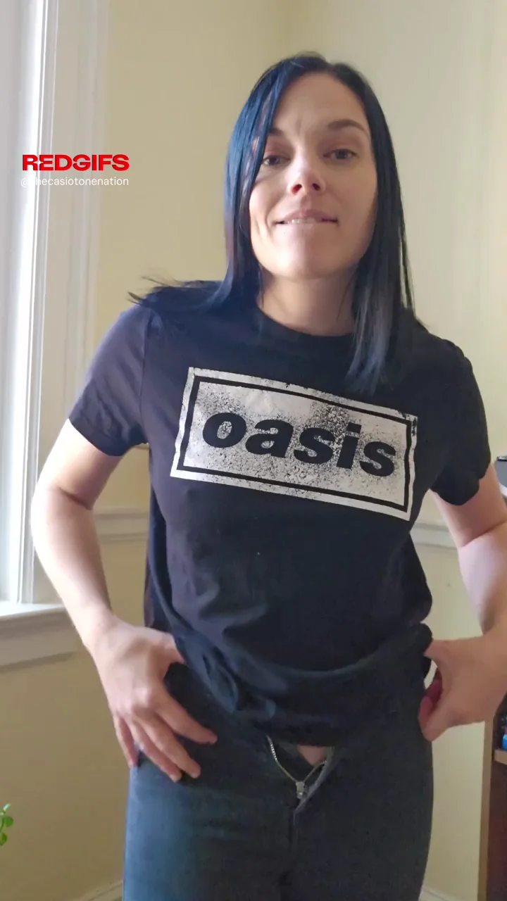T-Shirt and Jeans