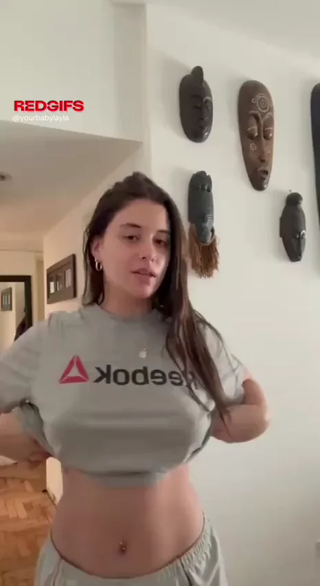 🔥 Hottest Gym Slut Tease: Big Tits Out & Ass Poppin' 💦