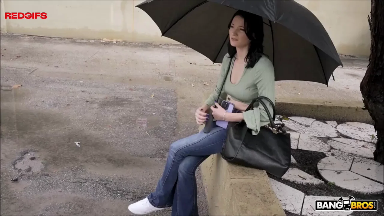 [Mercedes Mac, 20] Future Stripper Takes A Ride