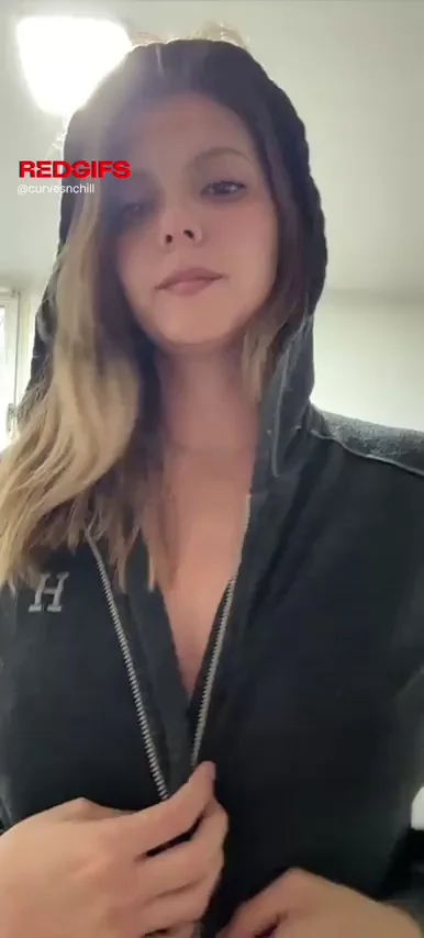 Will These Cocks Fit in My Juicy Tits? 😈🍆💦