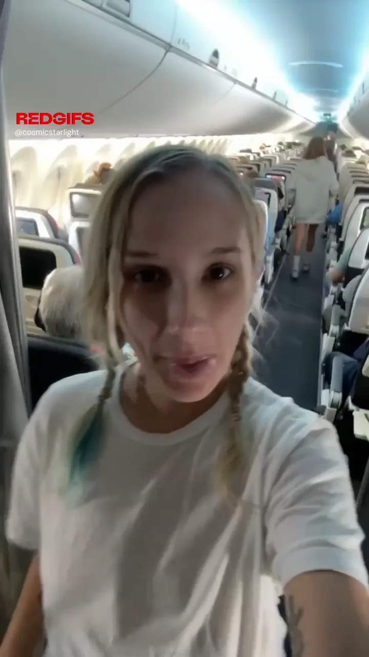 Today’s in flight entertainment ✈️