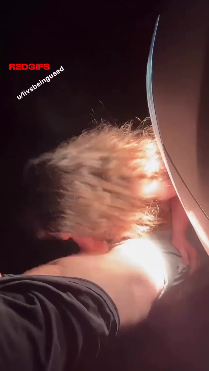 Sucking a strangers dick from the bar on the side of the road