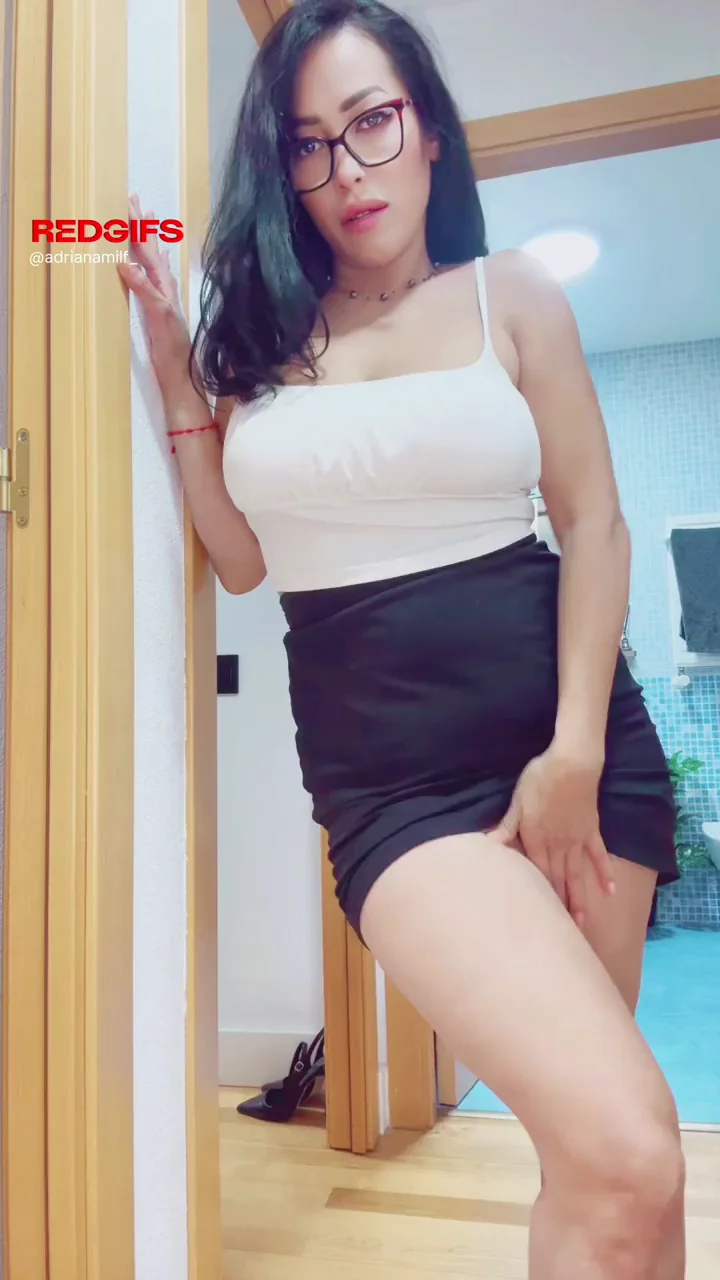 Average mom of 2 by day, x rated mom by night lol