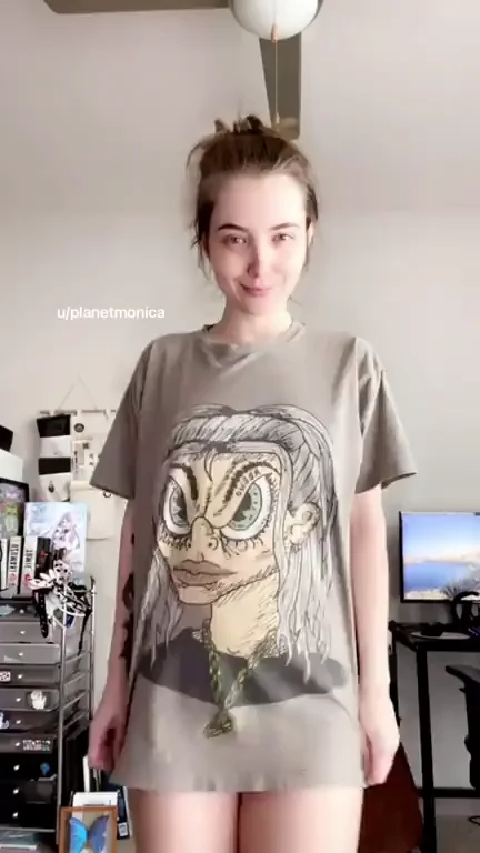 First Post Boob Bounce in Oversized Tee 😘🔥