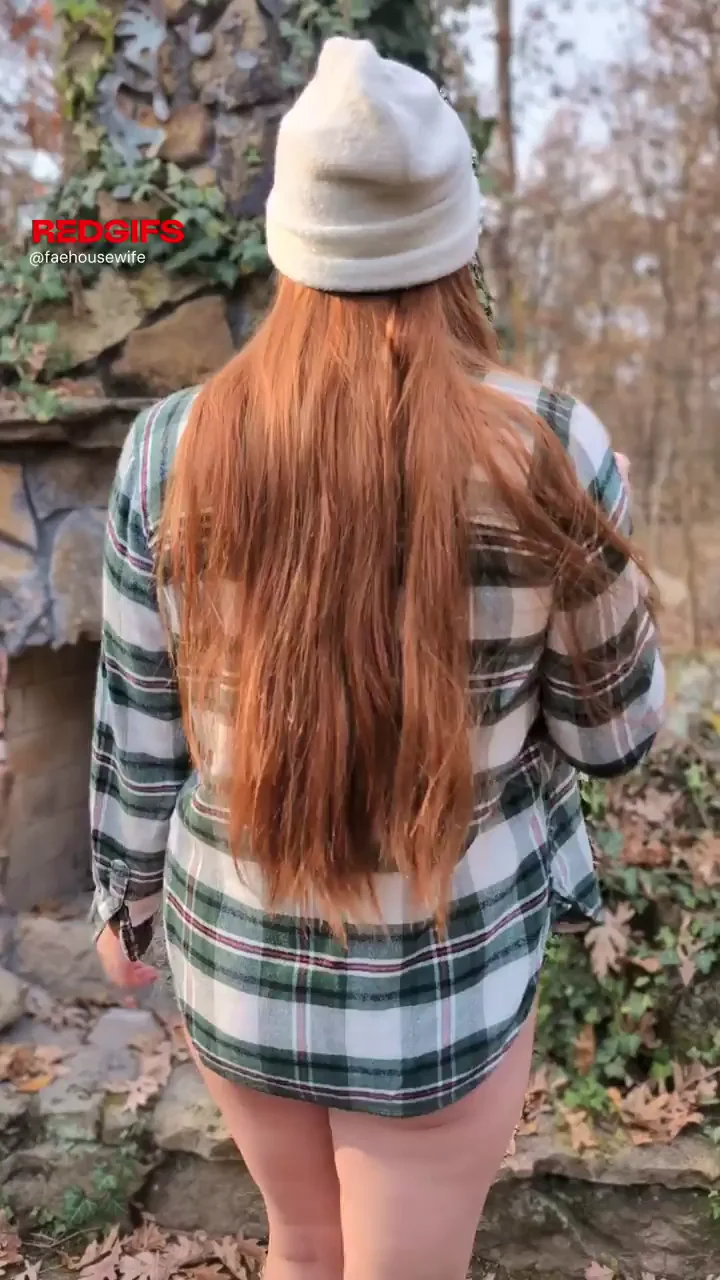 Nude Redhead Coffee Slut Chills Bare-Assed by the Fall Fireplace