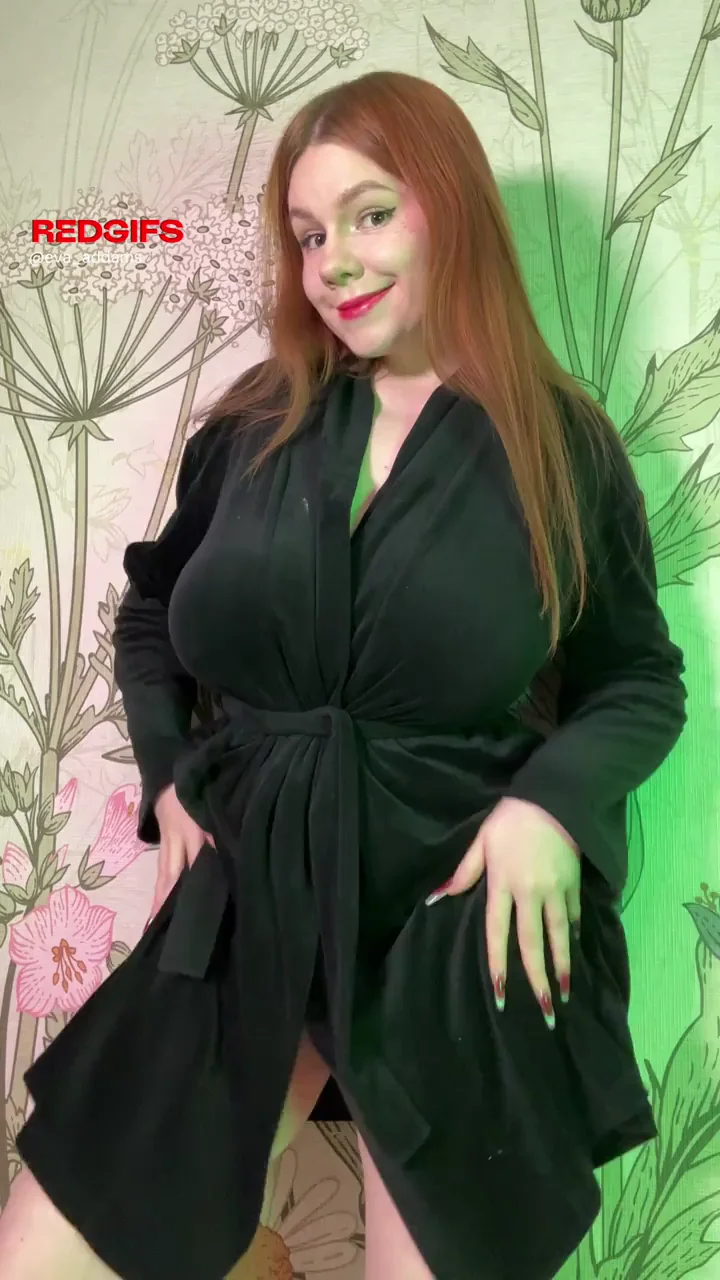 A curvy redhead’s a problem you don’t wanna fix :)