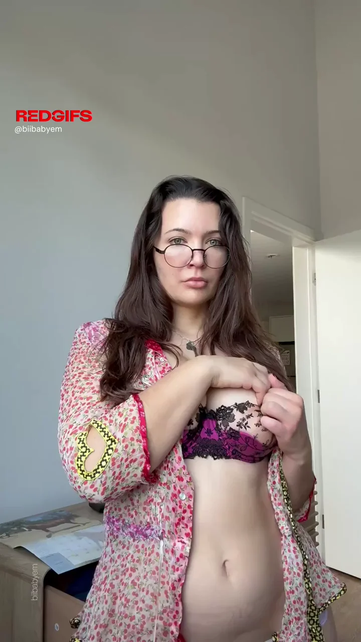 ever titty fucked some saggy hangers?