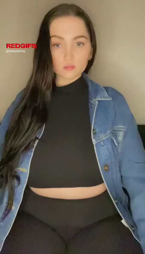 My Saggy Tits Keep Swelling Bigger Every Damn Day 😍🍈🍈