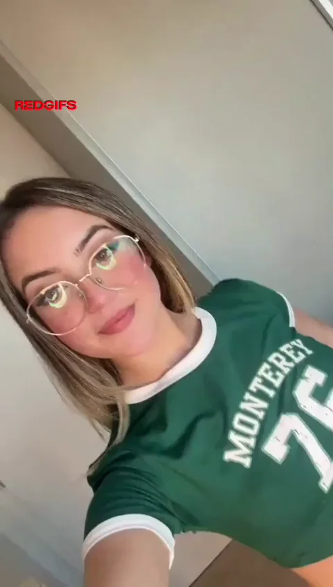 Bet You Won’t Last Stroking to My Big Tits & Juicy Ass 😈🍑