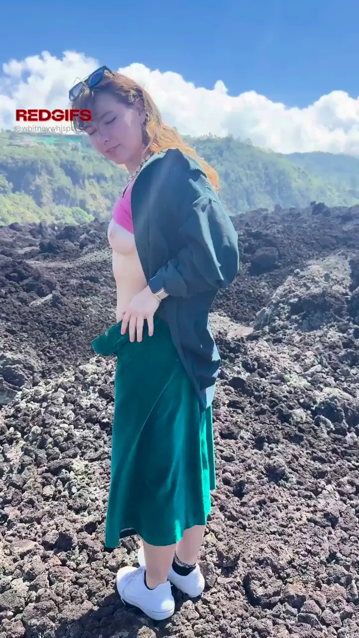 Slimthick Vixen Flashes Juicy Ass on Volcanic Rim – Guess the Spot!