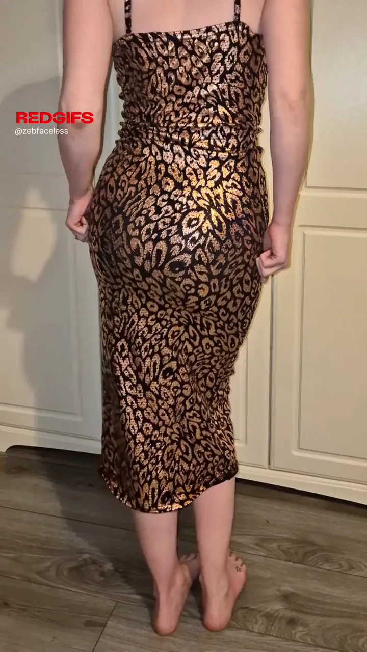 Enjoy my sexy seductive spread for you