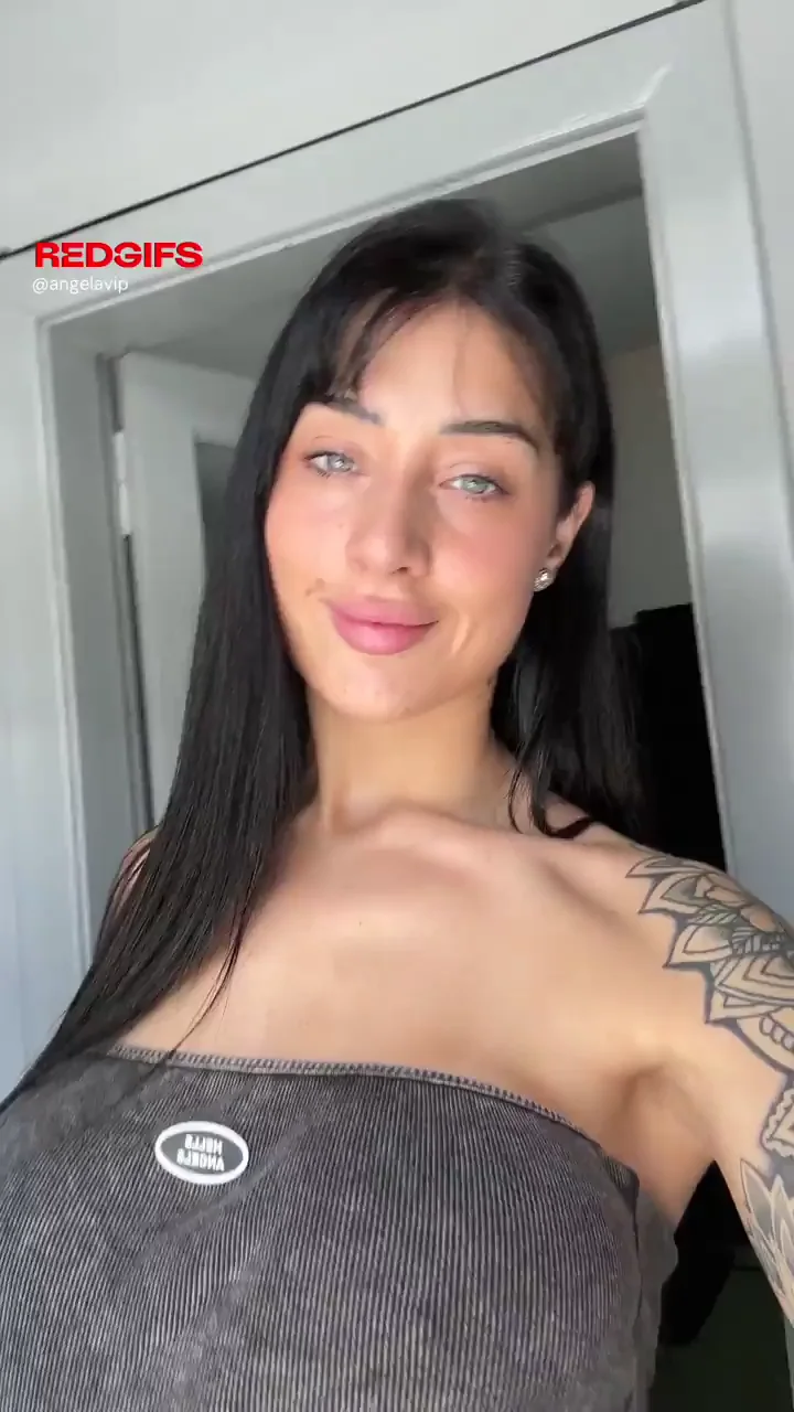 Big enough to keep your eyes right where they are