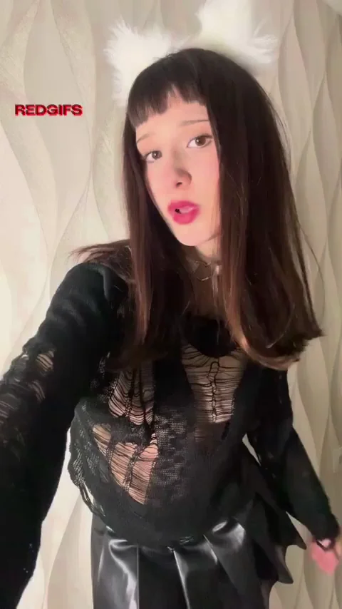 Do you like me naked, or not?
