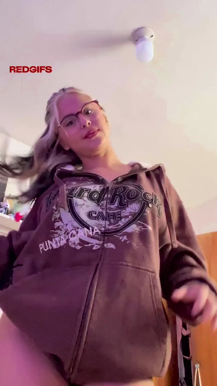 Lightning Fast Strip & Massive Titty Drop Tease