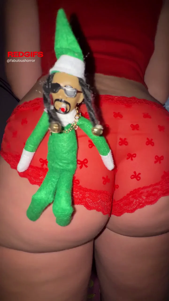 There’s a elf on my shelf