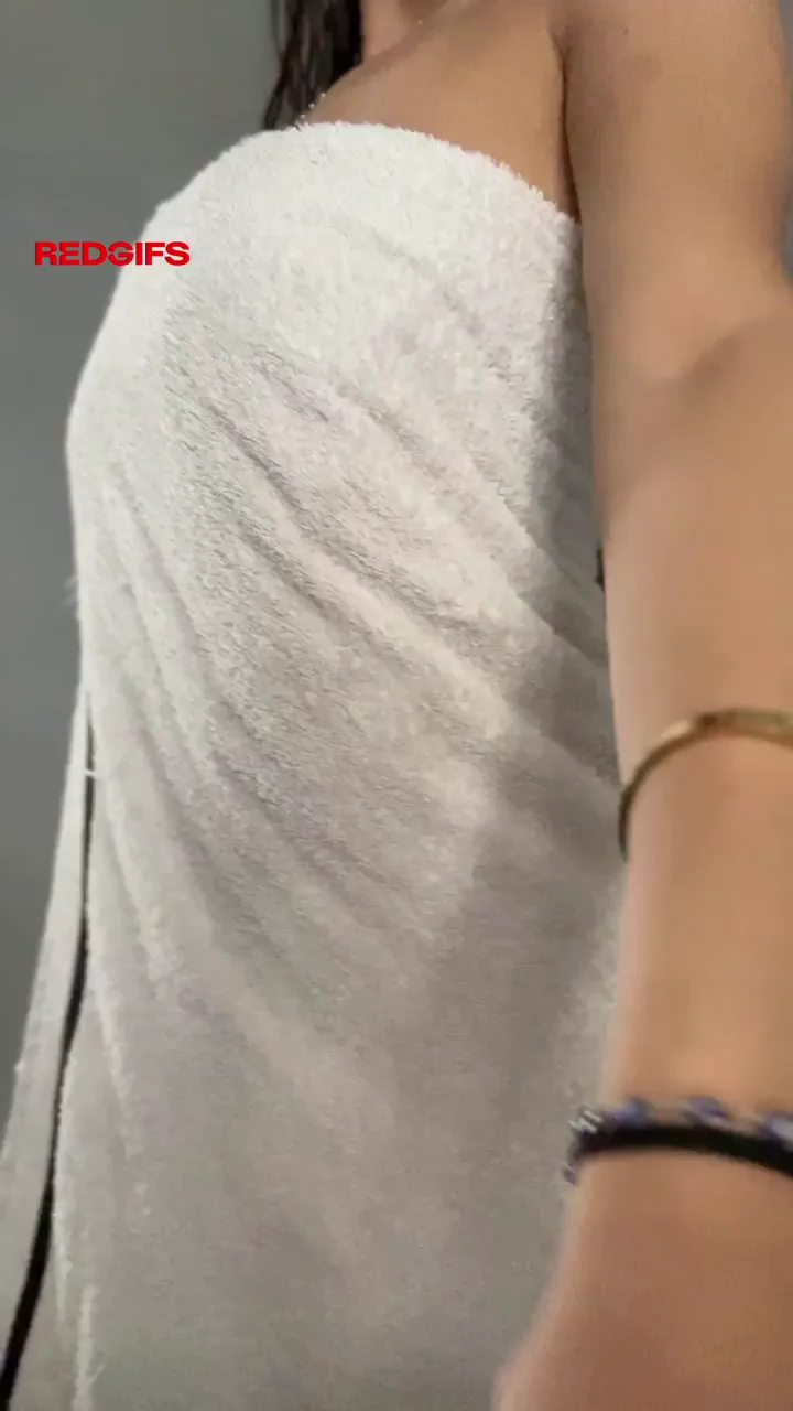 perfect latina tiddies