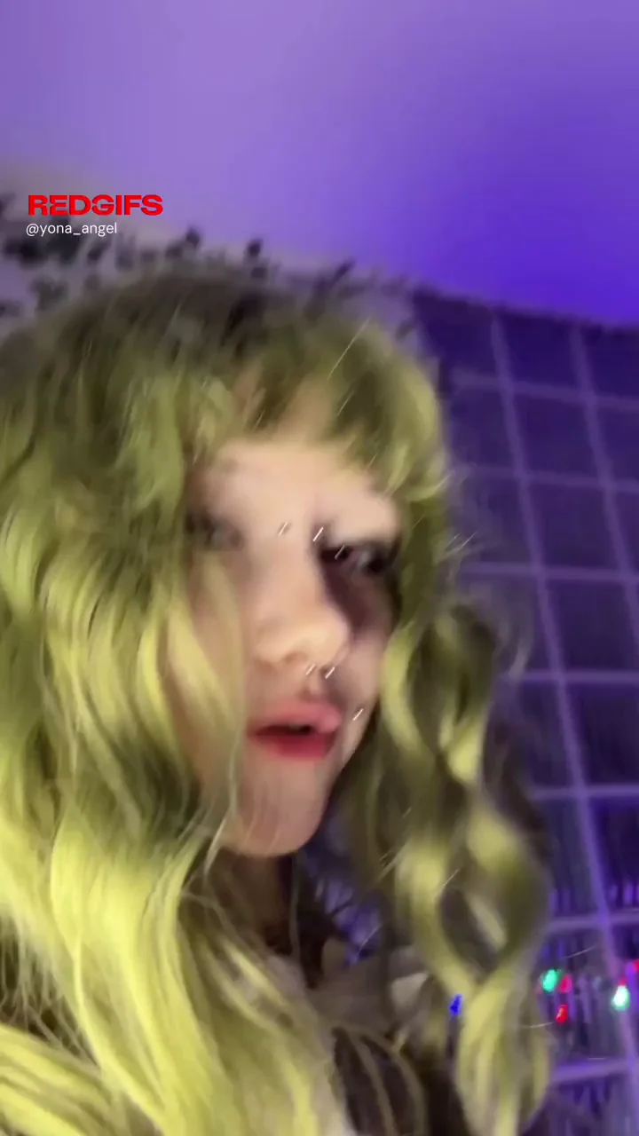 💕 Makeba's Slutty TikTok Tease 💕