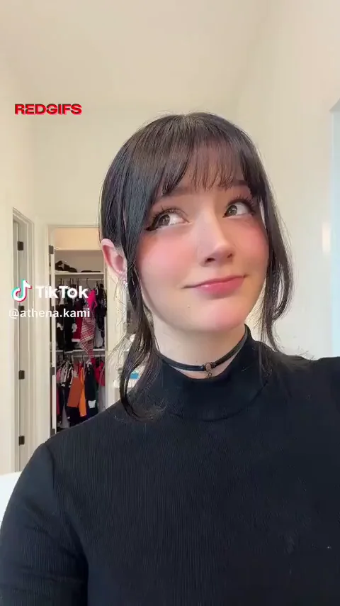 TikTok Thot's Jiggly Tits Tease