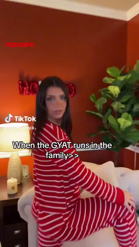 Christmas Gyatt🍑🥵