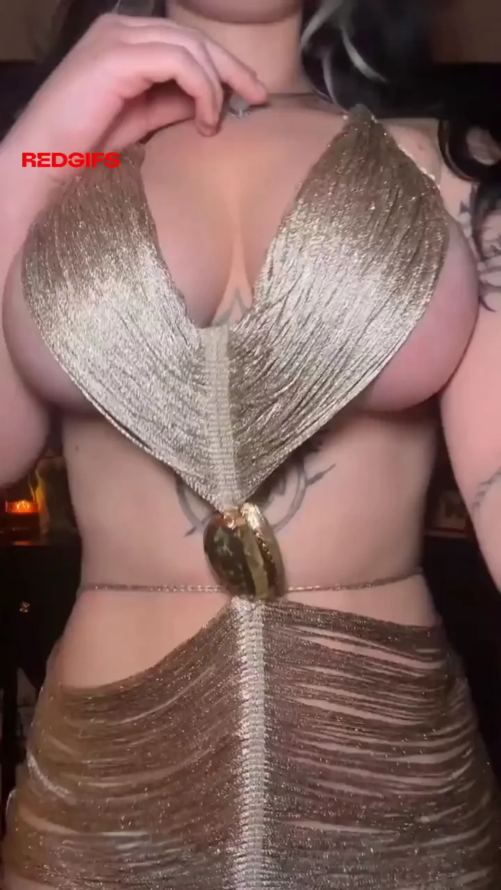 Alt Babe Slips into Shiny Gold Chain Dress Tease 🔥🍒