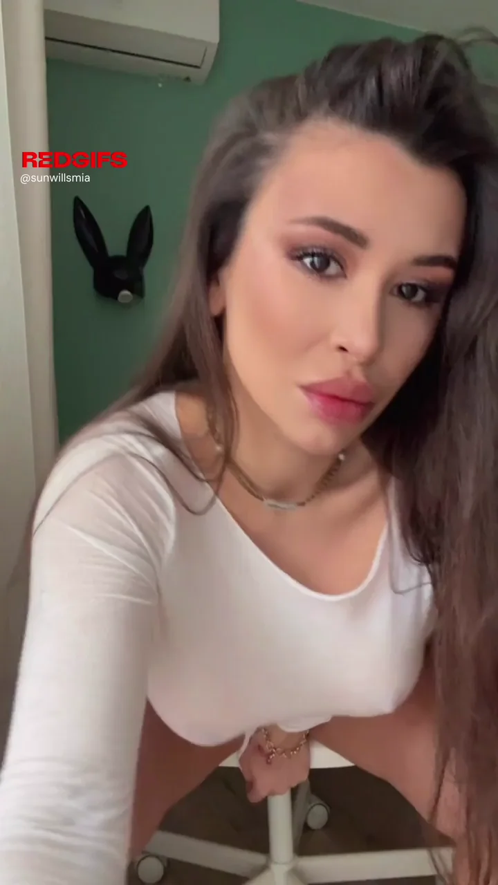 Slow reveal of my tits