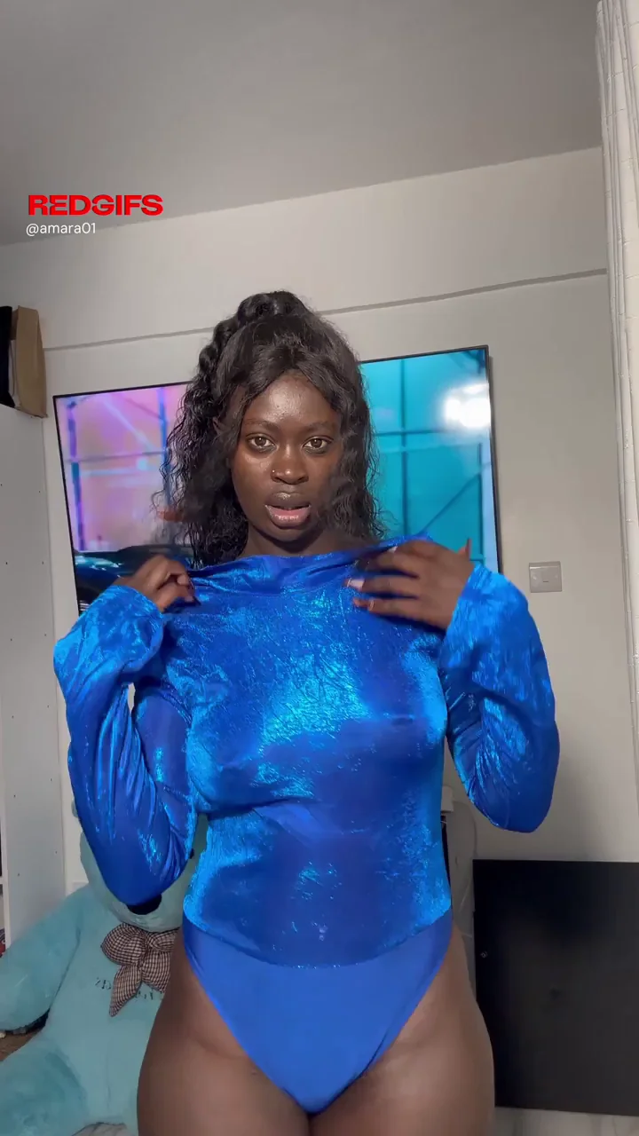 Showing off my tits [reveal]