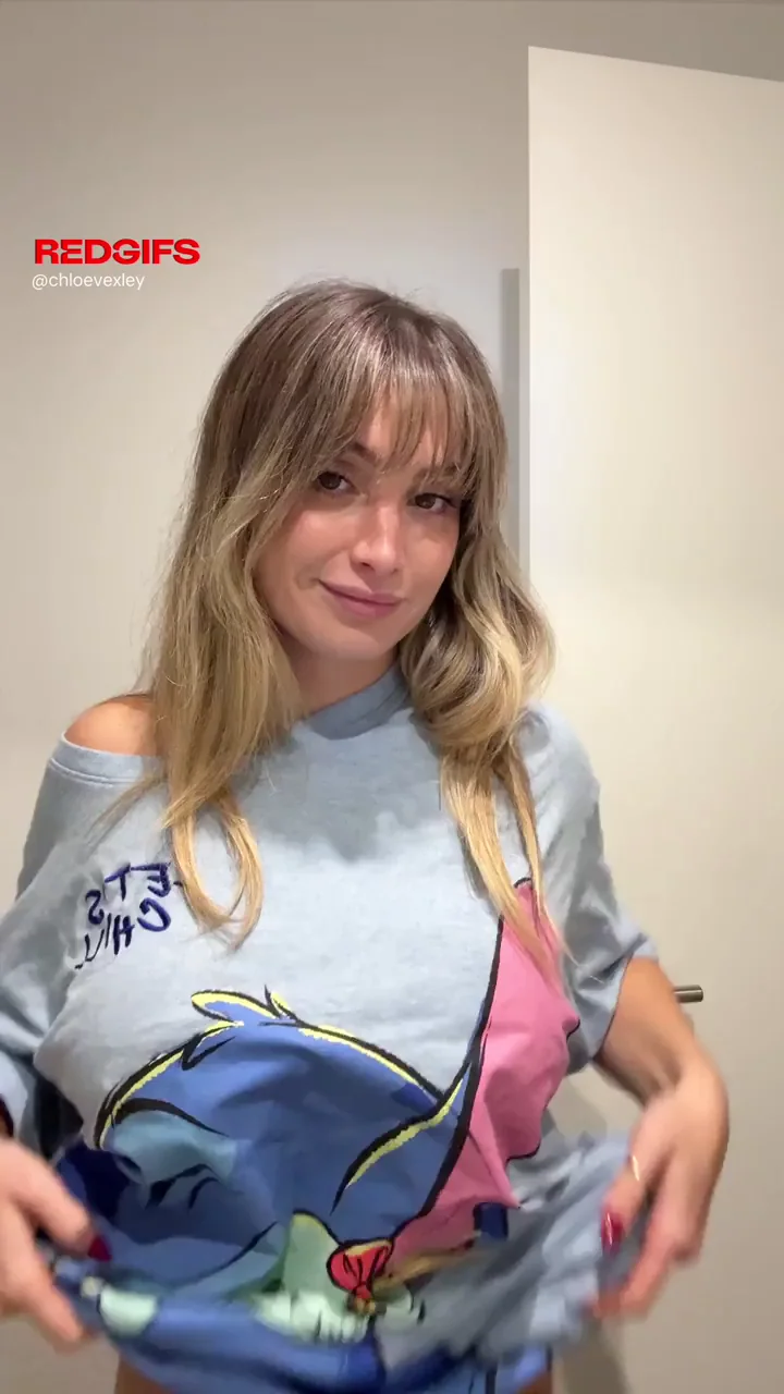 Blonde Bombshell's Loose Tee Titty Drop Perfection
