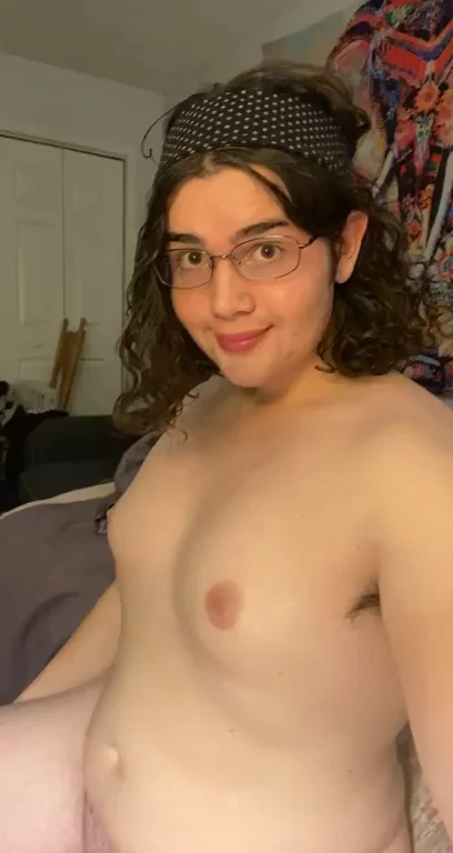 I love showing off my beautiful body when I’m high ?