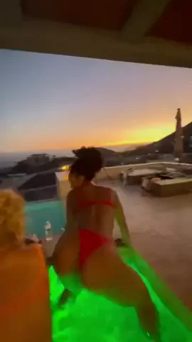 Celeb