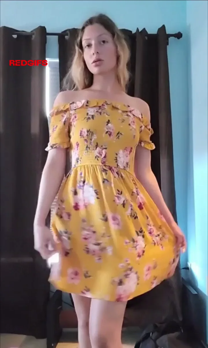 Sundress Ass Shake