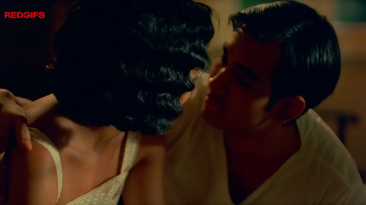 Christy Chung - Jan Dara, 2001 - Part 4 of 5