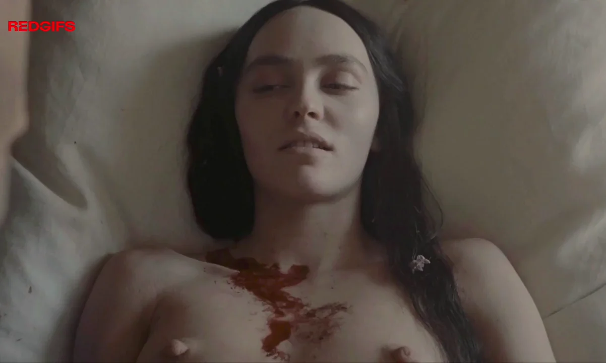 🔥 Lily-Rose Depp's Perky Small Tits & Big Nipples Nude Close-Up in Nosferatu (2024) 👻🍒