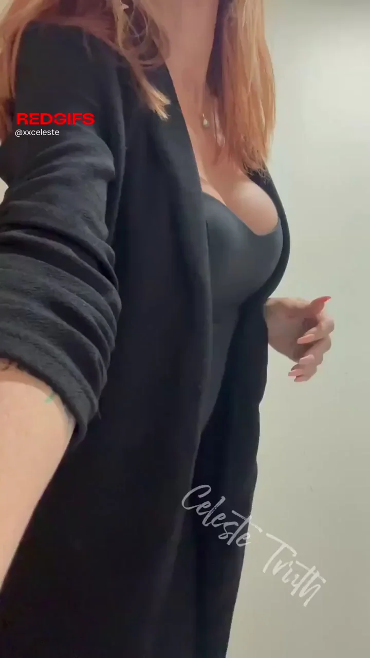 MILF Celeste's Office Spank-Motivation: Redhead Ass Slaps for Workday Fire