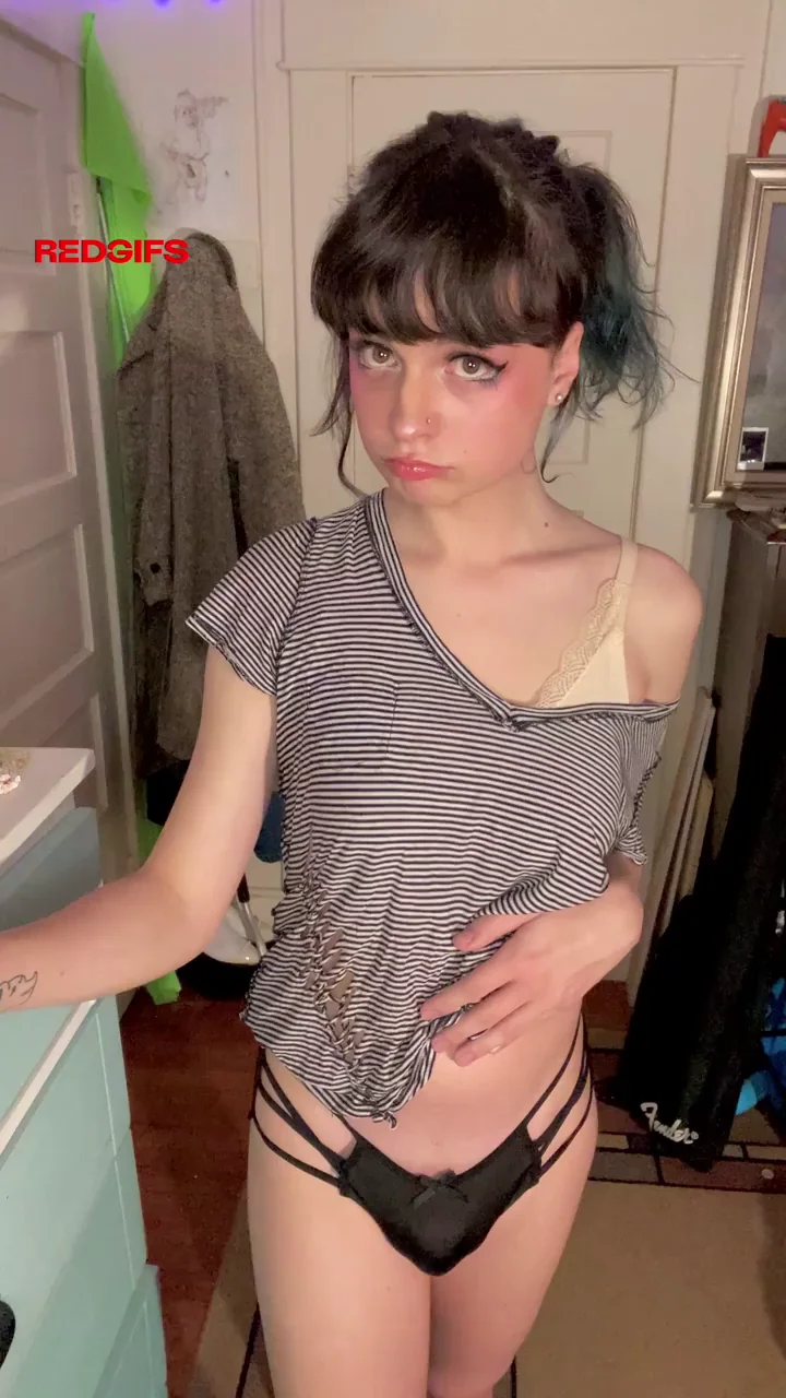 Cute Femboy's Monster Cock Surprise 💖🍆