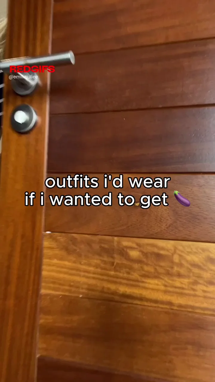 which outfit should she wear?