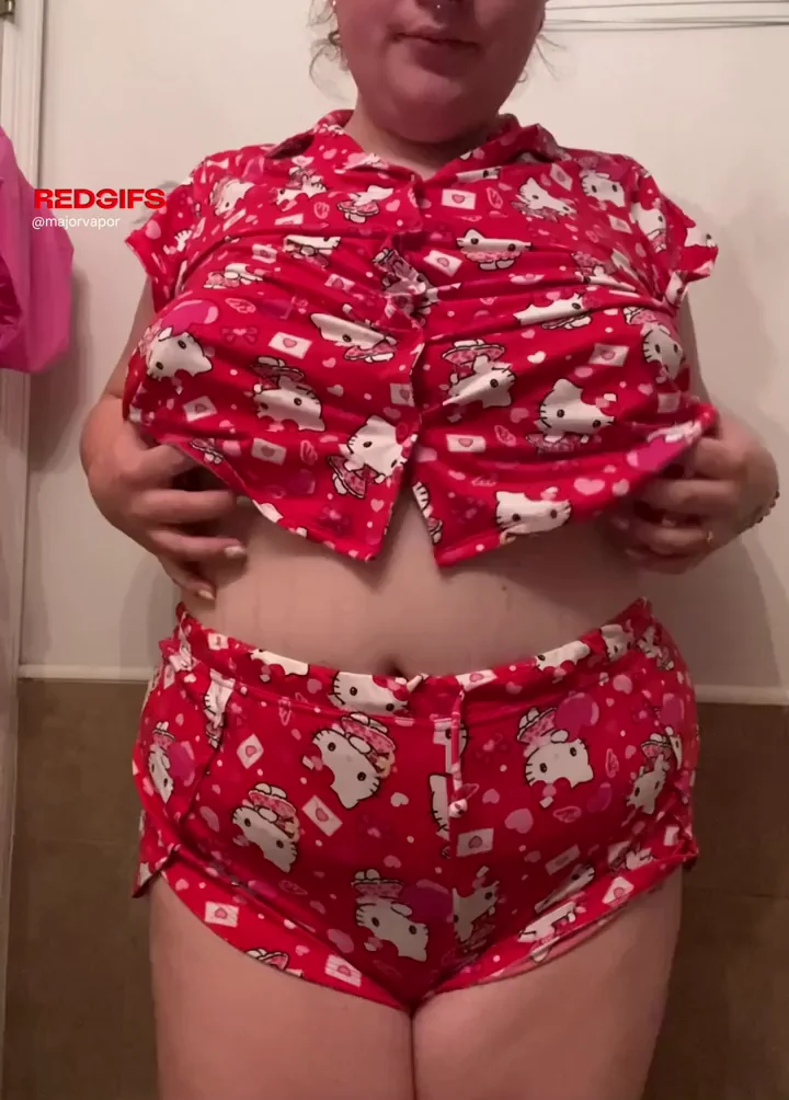 do u like my hello kitty