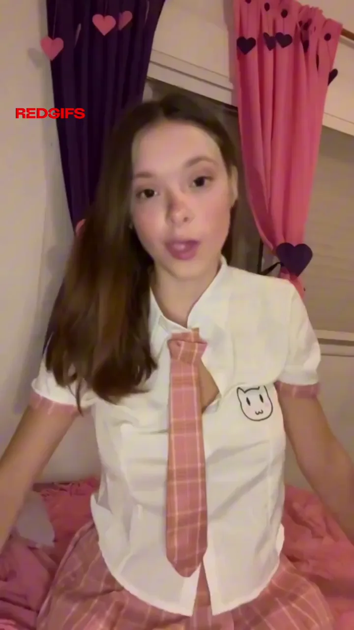 18f, ready to be your obedient schoolgirl.
