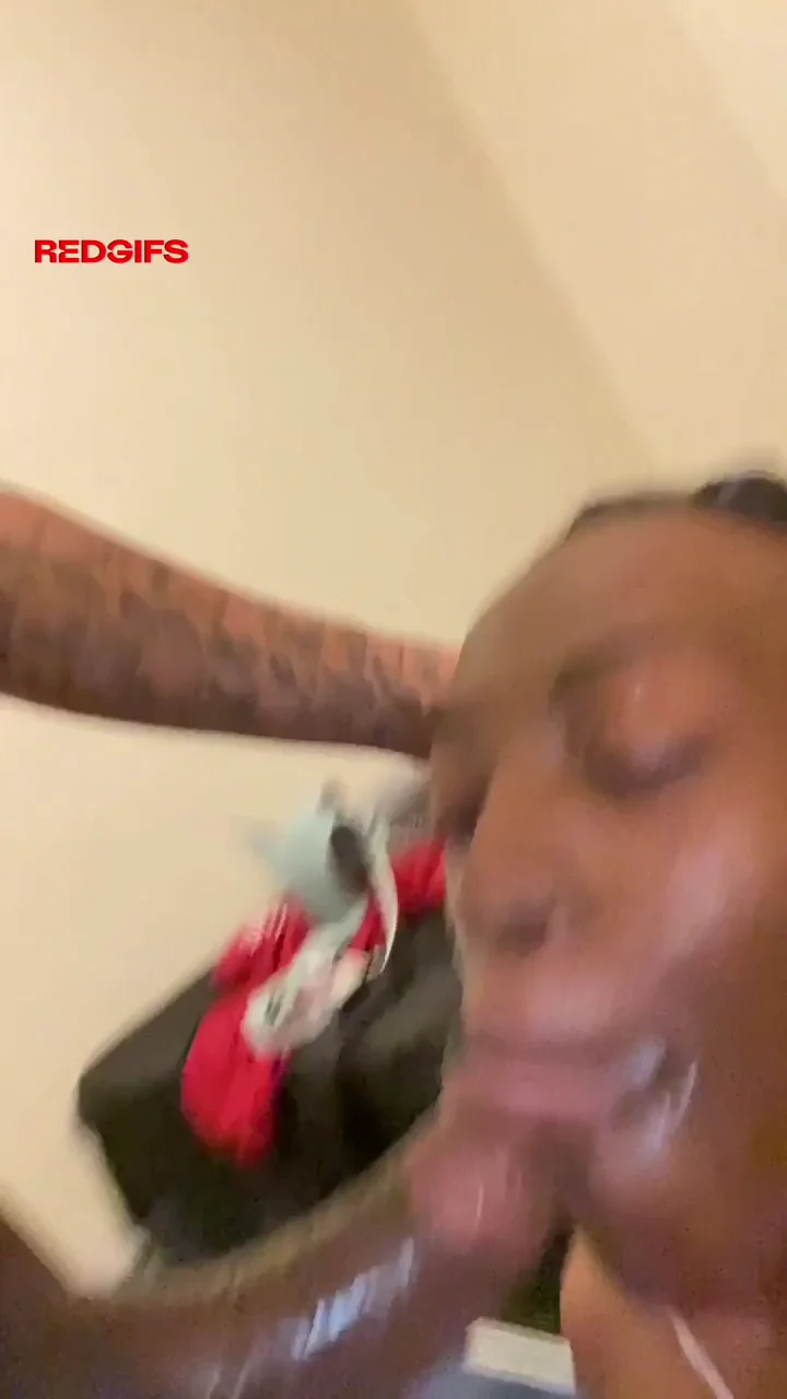 Ebony Throat Queen Slobs on BBC: Bro Can't Resist That Sloppy Head!