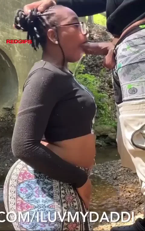 Ebony Throat Queen Serves Super Sloppy Outdoor Dick Worship