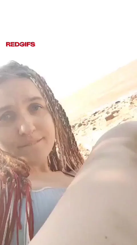 Beach Slut's Risky Outdoor Pussy Flash & Tease