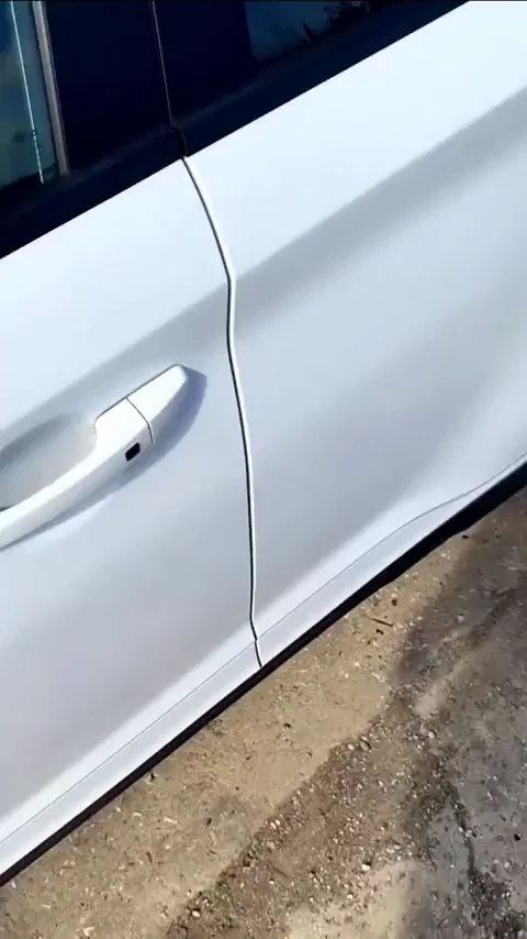 What would you do if you walked past and caught me?