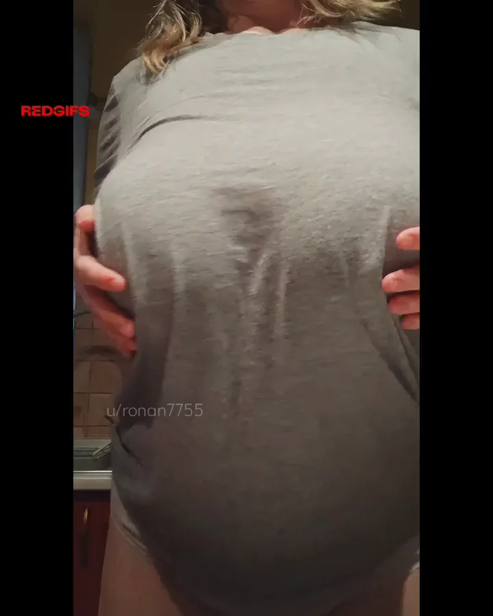Blonde Mombod Slut: 140lbs 34K Tits at 5'5" & Real Job 😍🍈🍈